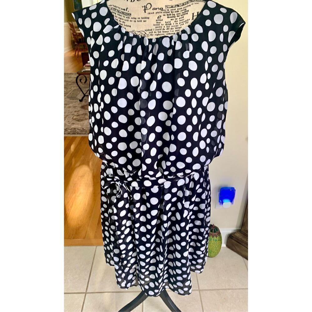 Signature Robbie Bee Womens Shift Dress Polka Dot